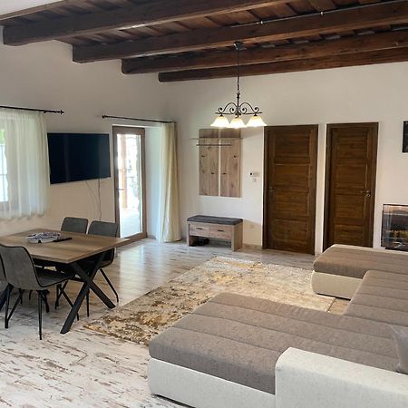 Szoegedi Villa Badacsonytomaj Esterno foto