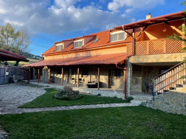 Szoegedi Villa Badacsonytomaj Esterno foto