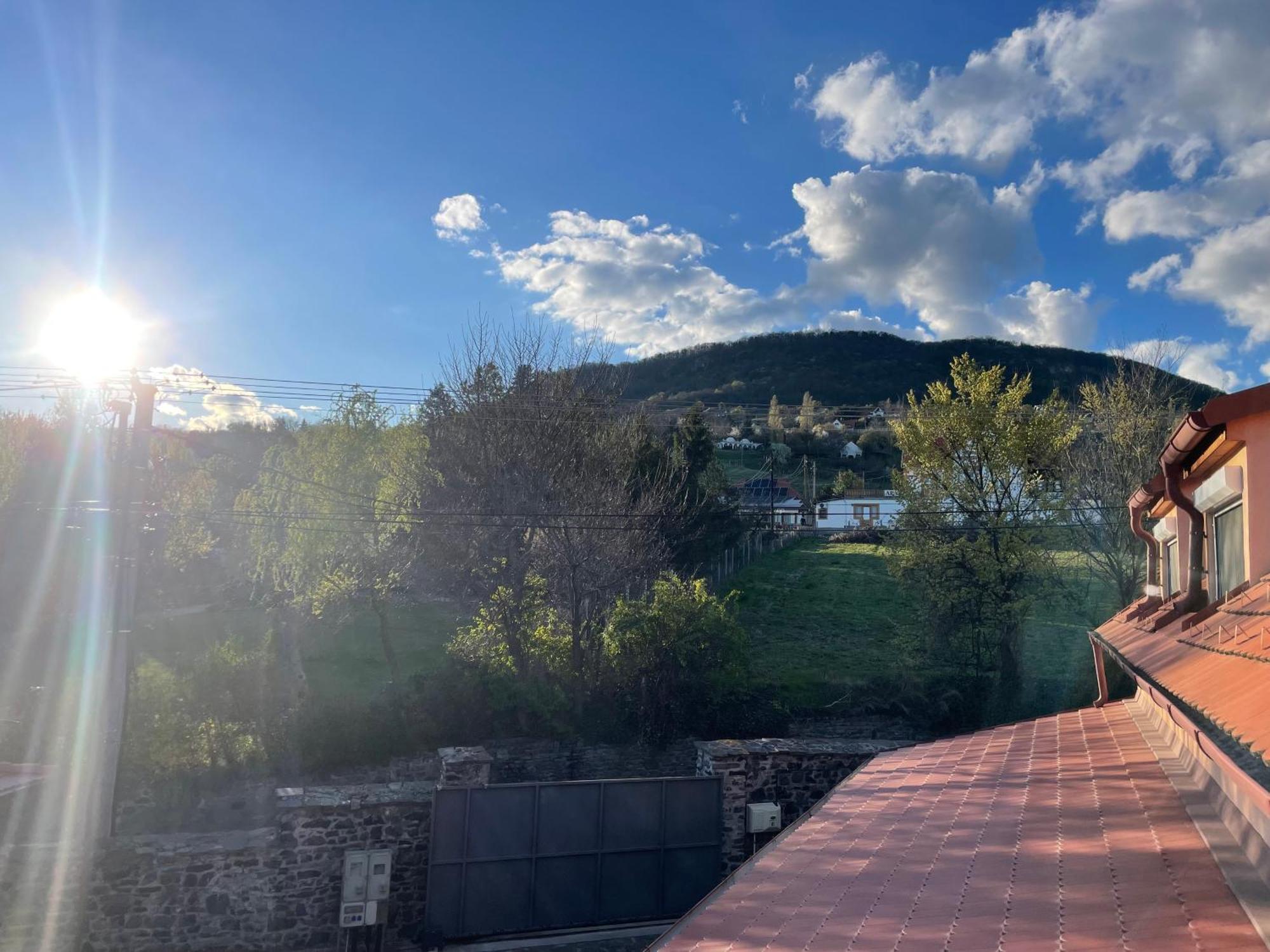Szoegedi Villa Badacsonytomaj Esterno foto